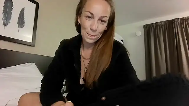 Edenfox- online show from 12, 4, 2026