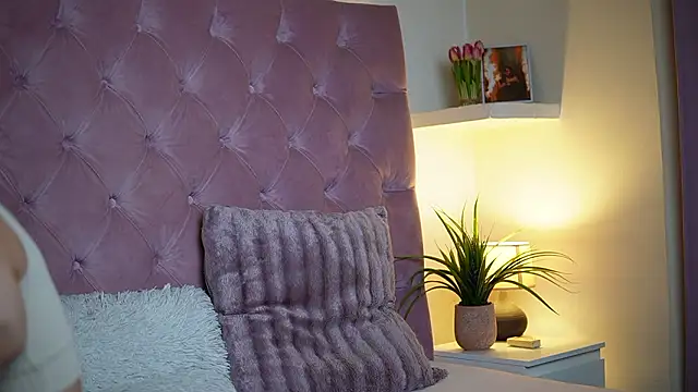 MaiaMini online show from 7, 3, 2026