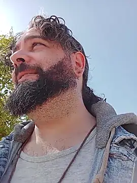 Snapshot of serpensy chatting on 14, 10, 2025 serpensy online show from 14, 10, 2025