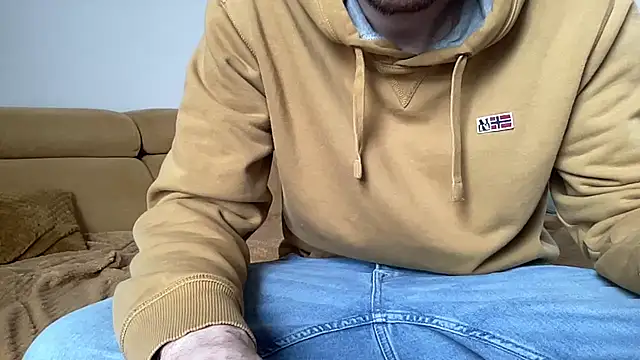 larsfrommars1992 online show from 19, 2, 2025