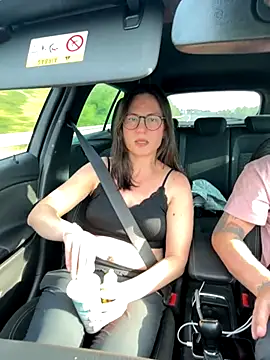 Snapshot of AvaFlowers6 chatting on 27, 9, 2025 AvaFlowers6 online show from 27, 9, 2025