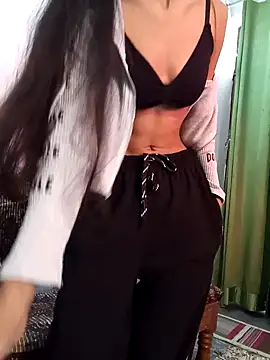 Snapshot of yourslady_ chatting on 19, 2, 2025 yourslady online show from 19, 2, 2025