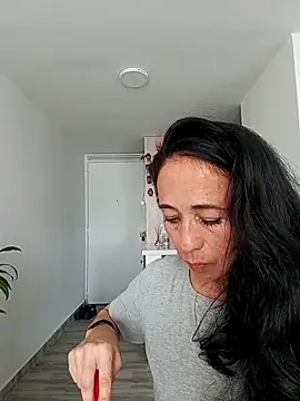 Coeur de luxure online show from 18, 9, 2025