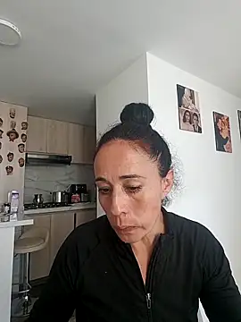 Coeur de luxure online show from 25, 9, 2025