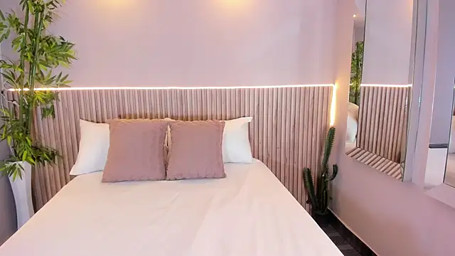 Snapshot of GeorginaReyes chatting on 27, 3, 2026 GeorginaReyes online show from 27, 3, 2026