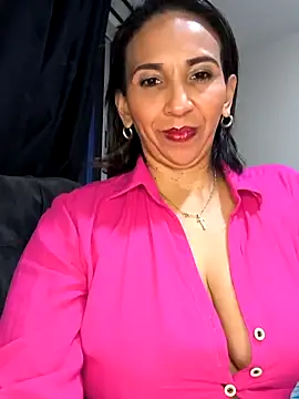 Mrsvictoriaaa online show from 15, 3, 2025