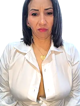 Mrsvictoriaaa online show from 27, 9, 2025