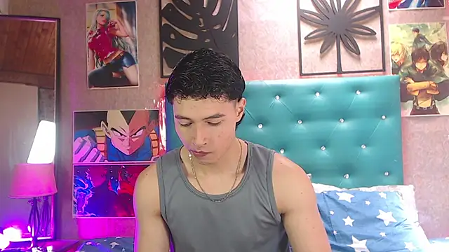 LiamAndrewzz online show from 18, 9, 2025