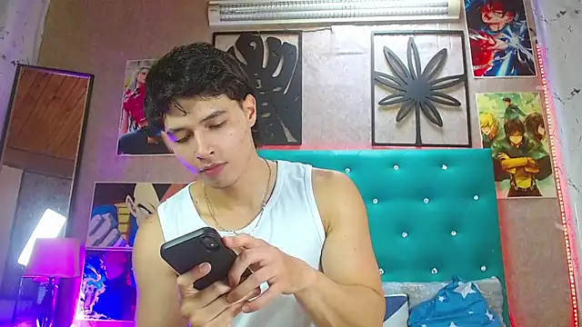 LiamAndrewzz online show from 30, 10, 2025