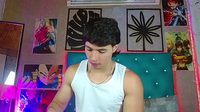 Snapshot of LiamAndrewzz chatting on 19, 5, 2026 LiamAndrewzz online show from 19, 5, 2026