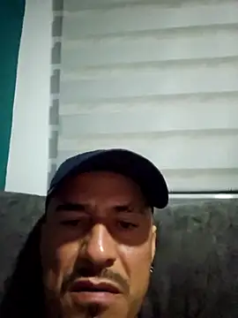 Snapshot of Iuver chatting on 18, 2, 2026 Iuver online show from 18, 2, 2026