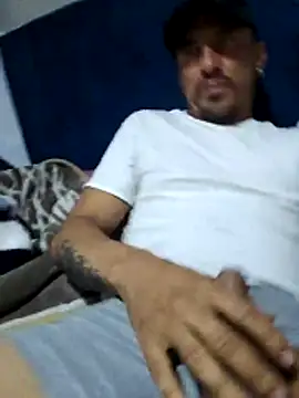 Snapshot of Iuver chatting on 28, 2, 2026 Iuver online show from 28, 2, 2026