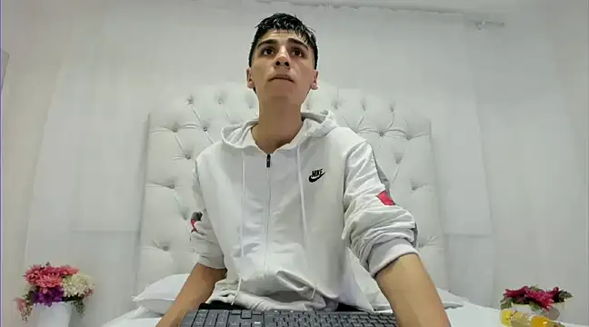 frank jhonsson online show from 24, 2, 2025