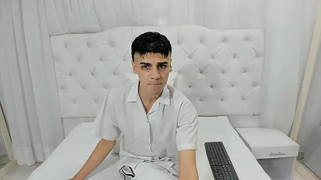 frank jhonsson online show from 28, 11, 2025