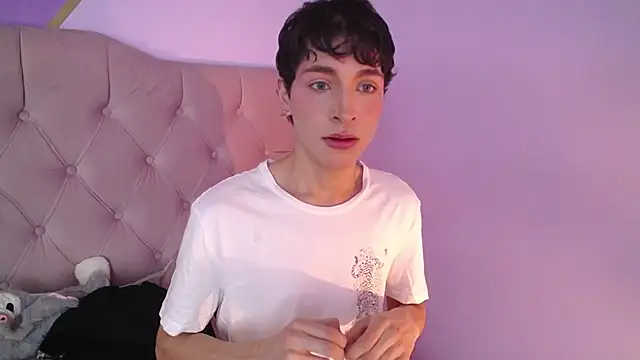 Damiian21  online show from 12, 3, 2025