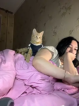 Naughtbaby 2025 online show from 18, 2, 2026