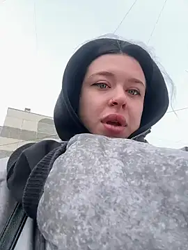 AlishaPrettyBlade online show from 16, 2, 2026