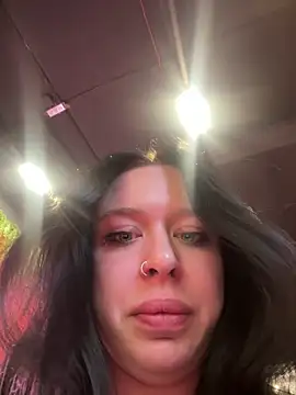 AlishaPrettyBlade online show from 16, 5, 2026