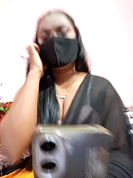 Snapshot of Sweety-2 chatting on 4, 3, 2025 Sweety-2 online show from 4, 3, 2025