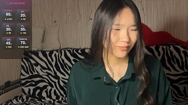 Snapshot of Asian_Vi chatting on 18, 3, 2025 Asian Vi online show from 18, 3, 2025