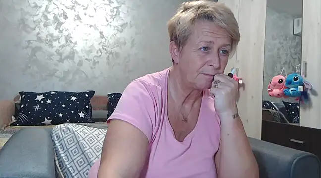 Snapshot of RosesandLillies chatting on 21, 3, 2025 RosesandLillies online show from 21, 3, 2025