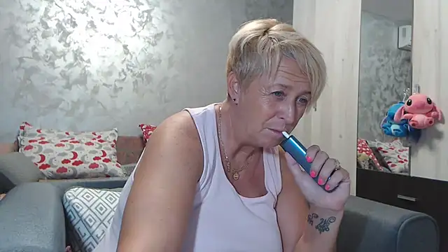 RosesandLillies online show from 24, 9, 2025