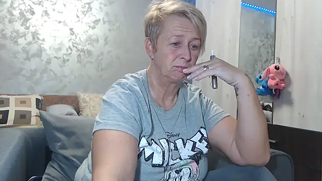 RosesandLillies online show from 16, 2, 2026