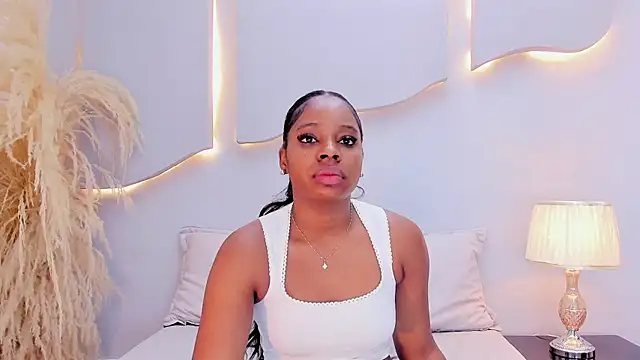 EmilyDiaaz online show from 6, 5, 2026