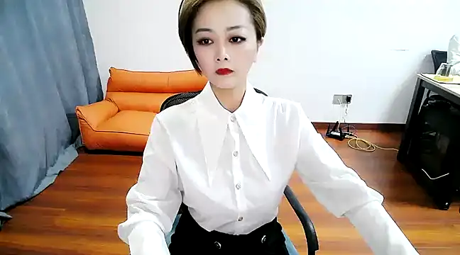 Snapshot of beira-01 chatting on 17, 2, 2025 beira-01 online show from 17, 2, 2025