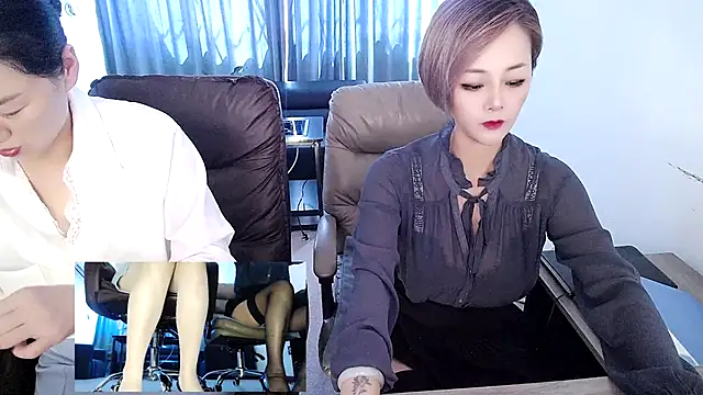 Snapshot of beira-01 chatting on 14, 9, 2025 beira-01 online show from 14, 9, 2025