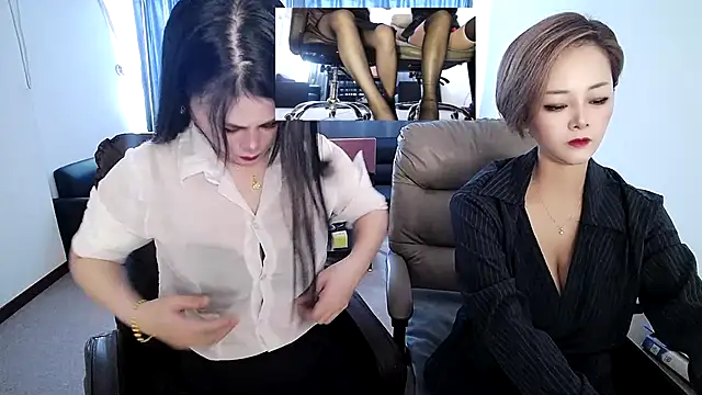 Snapshot of beira-01 chatting on 27, 9, 2025 beira-01 online show from 27, 9, 2025