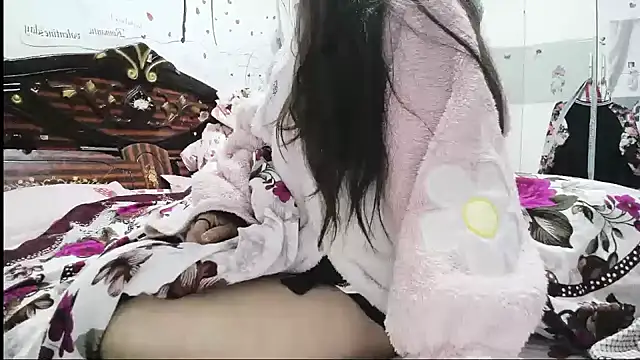 hebe-02 online show from 31, 10, 2025