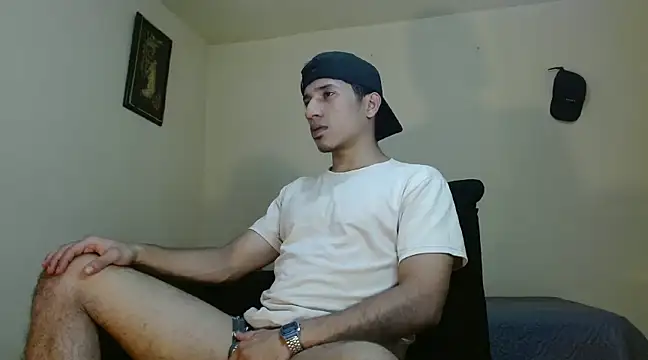 Snapshot of AngelHil chatting on 23, 2, 2025 AngelHil online show from 23, 2, 2025