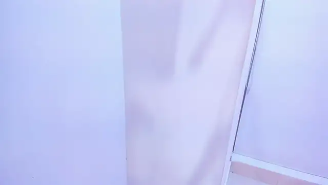 Snapshot of candy_rogeers chatting on 10, 9, 2025 candy rogeers online show from 10, 9, 2025