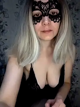 Snapshot of AliniX chatting on 20, 9, 2025 AliniX online show from 20, 9, 2025