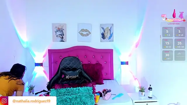 Nathalia rodriguezz online show from 2, 10, 2025