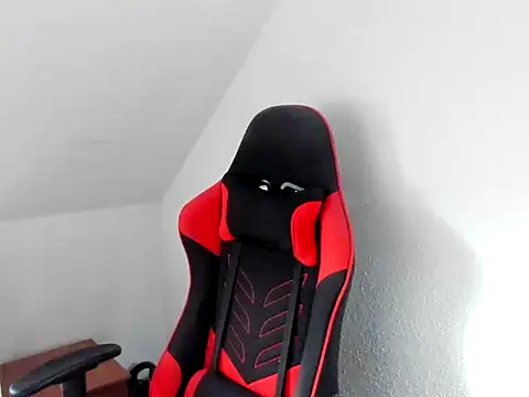 Snapshot of Kozik1992 chatting on 31, 10, 2025 Kozik1992 online show from 31, 10, 2025