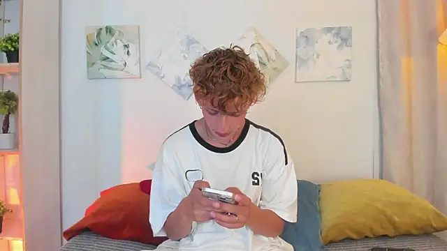 iiangel  online show from 13, 1, 2026