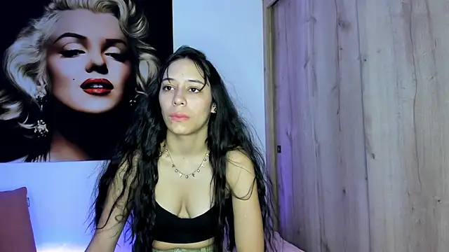 Snapshot of TANIA_06 chatting on 22, 9, 2025 TANIA 06 online show from 22, 9, 2025