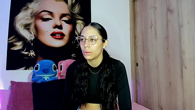 Snapshot of TANIA_06 chatting on 25, 9, 2025 TANIA 06 online show from 25, 9, 2025