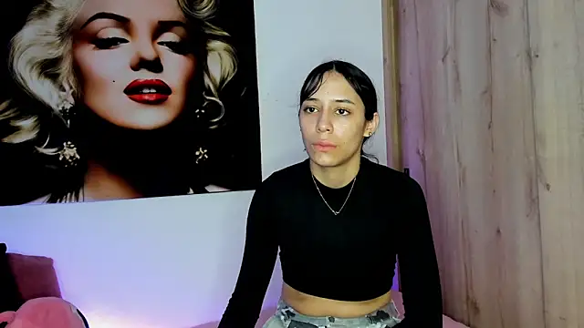 Snapshot of TANIA_06 chatting on 29, 9, 2025 TANIA 06 online show from 29, 9, 2025
