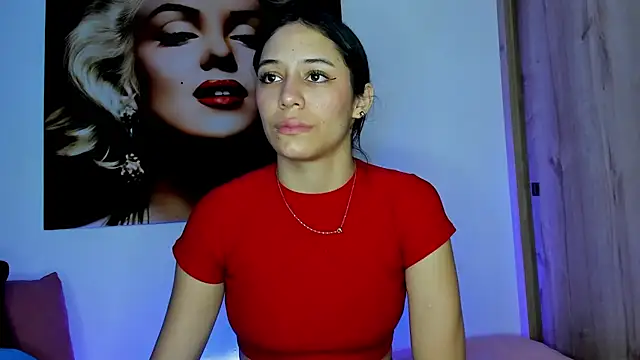 Snapshot of TANIA_06 chatting on 1, 10, 2025 TANIA 06 online show from 1, 10, 2025