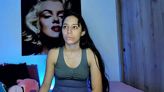 Snapshot of TANIA_06 chatting on 6, 10, 2025 TANIA 06 online show from 6, 10, 2025
