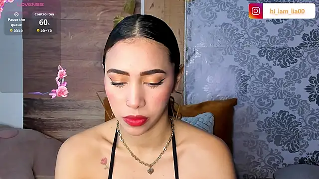 Snapshot of LiaHansson chatting on 20, 12, 2025 LiaHansson online show from 20, 12, 2025