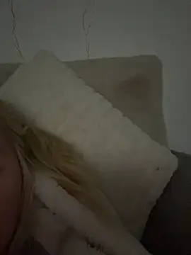 Snapshot of Blondie_Sofia_Essexbabe chatting on 14, 3, 2025 Blondie Sofia Essexbabe online show from 14, 3, 2025