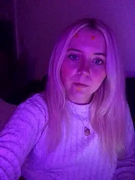 Snapshot of Blondie_Sofia_Essexbabe chatting on 13, 1, 2026 Blondie Sofia Essexbabe online show from 13, 1, 2026