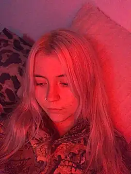 Snapshot of Blondie_Sofia_Essexbabe chatting on 19, 2, 2026 Blondie Sofia Essexbabe online show from 19, 2, 2026