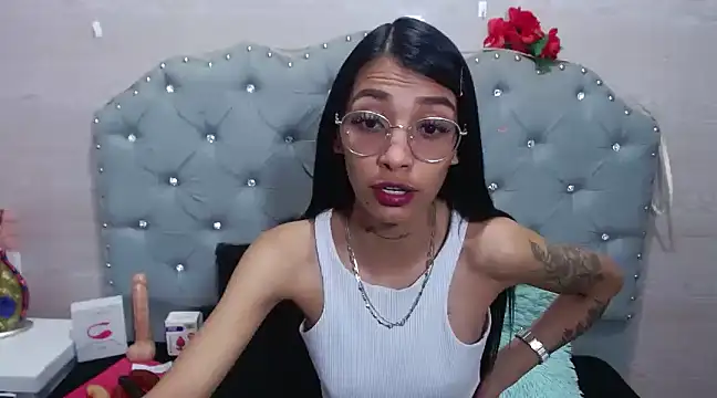 Karla SlutSkinny online show from 21, 2, 2025