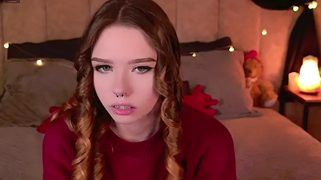 Snapshot of Sierra_Fane chatting on 21, 2, 2025 Sierra Fane online show from 21, 2, 2025