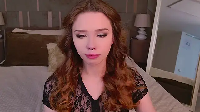 Snapshot of Sierra_Fane chatting on 28, 2, 2025 Sierra Fane online show from 28, 2, 2025